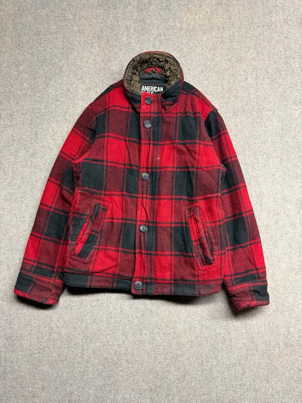 American Eagle Plaid Sherpa Lined Jacket Red Black
